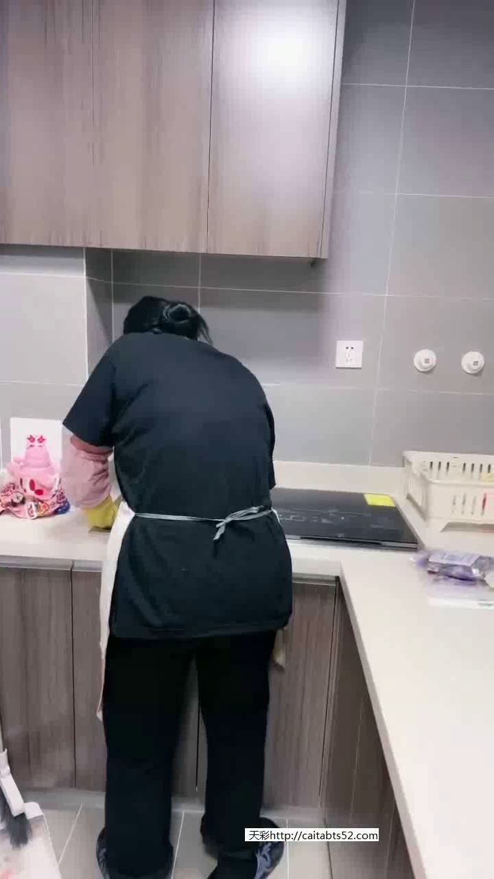 维妮(96)